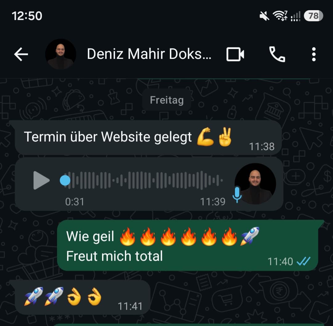 Deniz Mahir schreibt auf WhatsApp: „Termin über Website gelegt 💪✌️“.